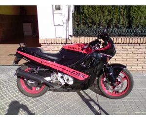 HONDA CBR 600 F