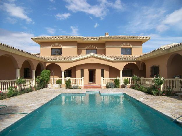 Chalet en venta en Alhaurín de la Torre, Málaga (Costa del Sol)