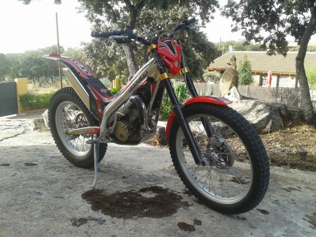 Se vende moto trial gas gas 300 txt pro