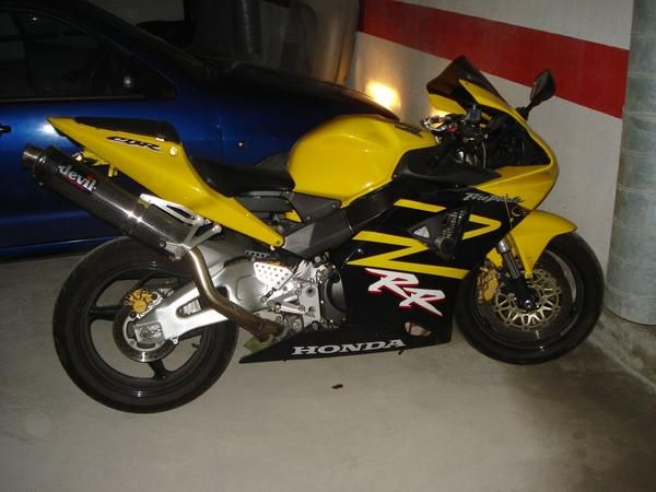 Vendo Honda CBR 900 RR Fireblade