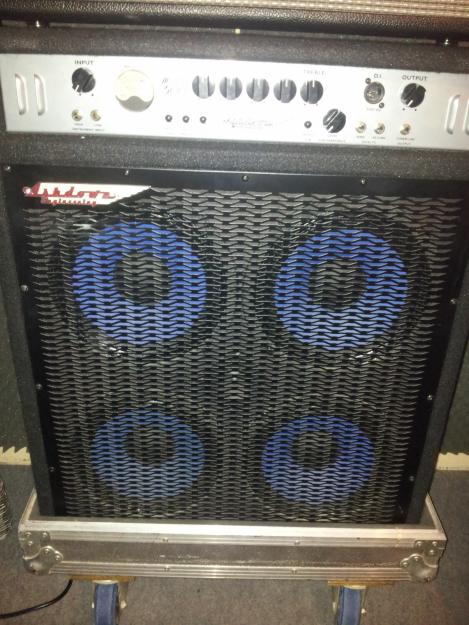 Vendo combo de bajo ashdown mag-300 c400t