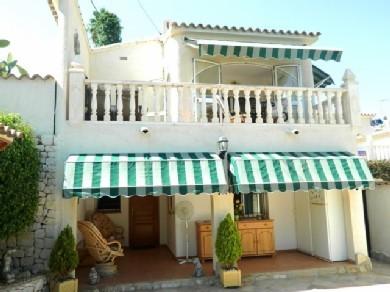 Chalet con 3 dormitorios se vende en Moraira, Costa Blanca