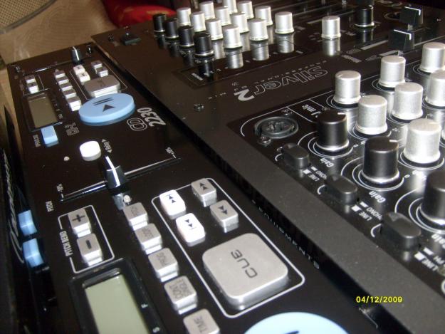 VENDO EQUIPO PARA DJ PROFECIONAL