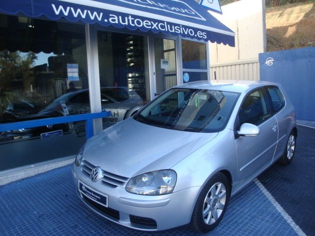 VOLKSWAGEN Golf 2.0TDI Sportline