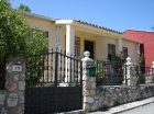 Casa pareada en Orusco - mejor precio | unprecio.es