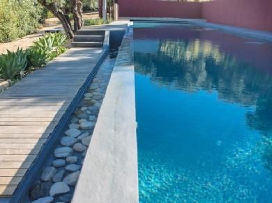 Chalet con 4 dormitorios se vende en Monda
