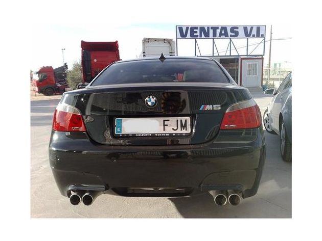 BMW SERIE 5 M5