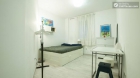 Bright and spacious 1-Bedroom apartment in Chamberí - mejor precio | unprecio.es