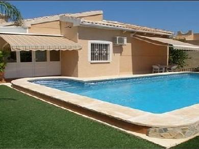 Chalet con 3 dormitorios se vende en Ciudad Quesada, Costa Blanca