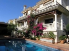 Chalet con 6 dormitorios se vende en Marbella, Costa del Sol - mejor precio | unprecio.es