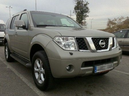 NISSAN PATHFINDER LE 2.5 DCI AUT. - Barcelona