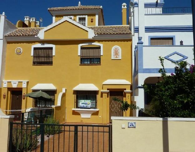 Casa en venta en Roda, Murcia (Costa Cálida)