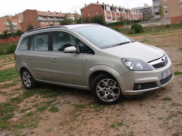 OPEL Zafira Diesel ZAFIRA 1.9 CDTI COSMO 150cv 7 plazas.