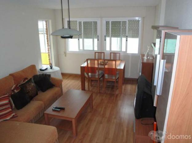 SE VENDE PRECIOSO PISO EN URBANIZACION MONTESORO
