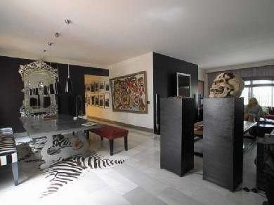 Apartamento con 3 dormitorios se vende en Marbella, Costa del Sol