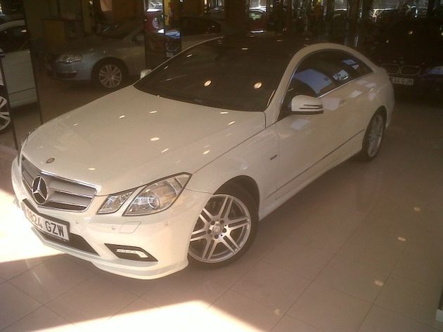MERCEDES CLASE C C 180  ELEGANCE   NACIONAL
