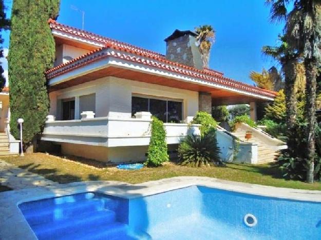 Chalet en venta en Alella, Barcelona (Costa Maresme)