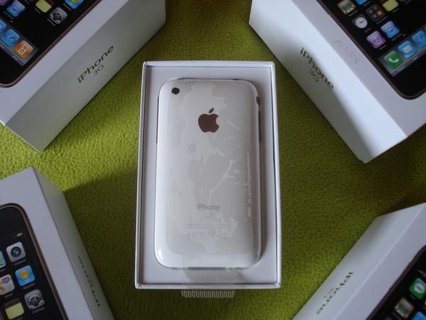 APPLE IPHONE 3G 16GB BLANCO LIBRES ***NUEVOS A ESTRENAR*** Anuncio Real