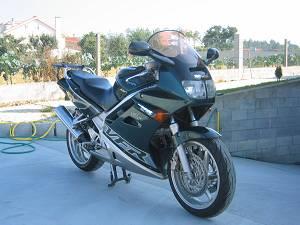 HONDA VFR 750