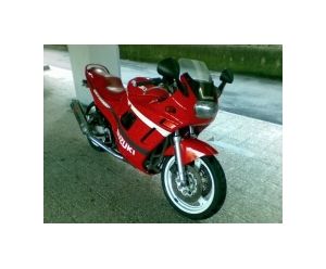 SUZUKI GSX 600