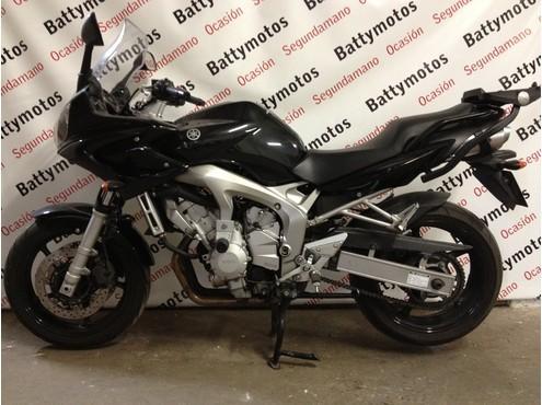 YAMAHA FZS 600 FAZER ABS