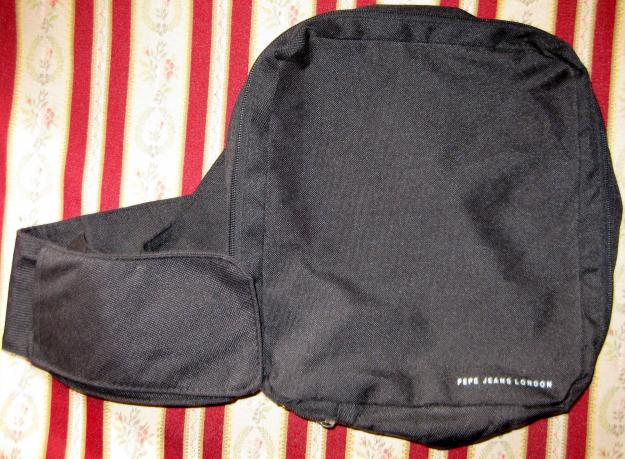 Mochila Pepe Jeans. Nueva