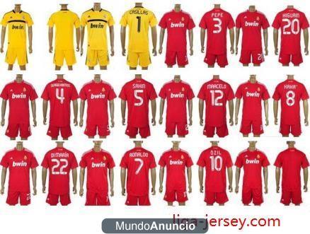 Ropa de fútbol, trajes d e fútbol ropa, uniformes, camisetas,