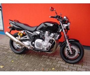 YAMAHA XJR 1300