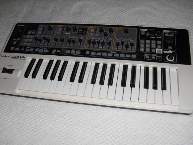 sintetizador roland sh-01 gaia