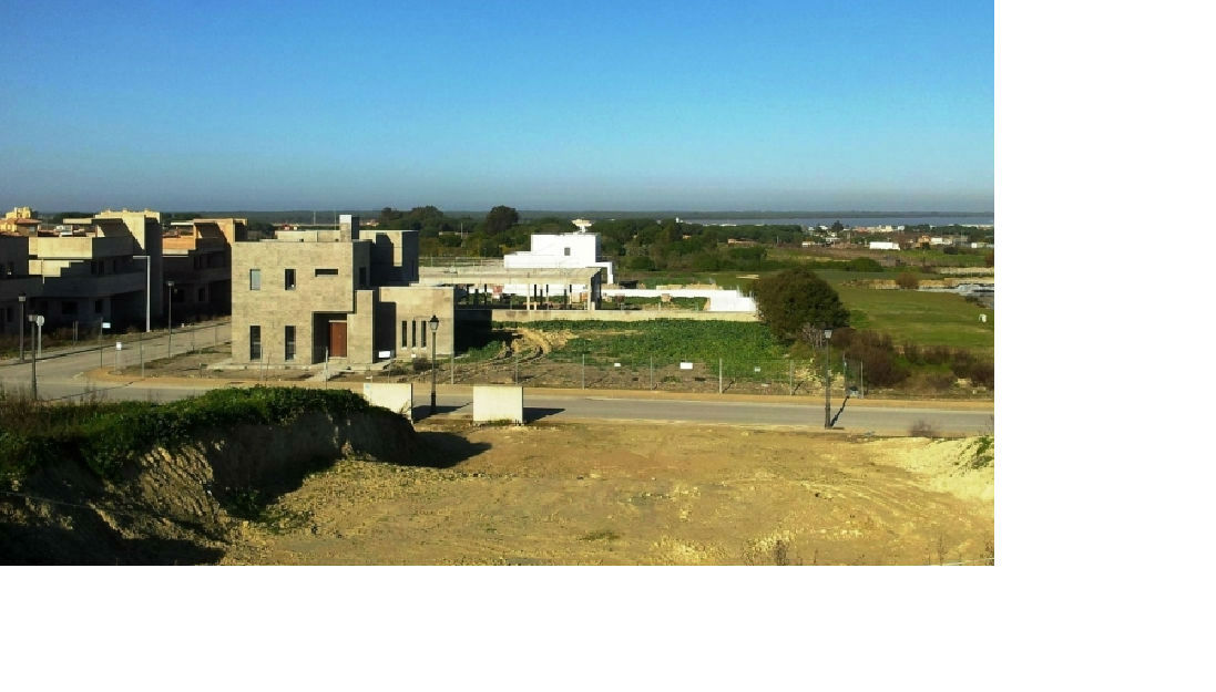 Parcelas urbanas directas 800 m2 campo de golf Sanlúcar