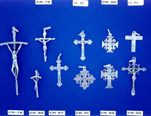 cruces-cristos en oro y plata