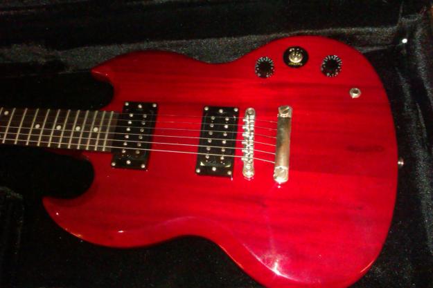 Magnífica guitarra epiphone estilo gibson SG