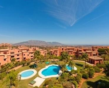 Apartamento a la venta en La Mairena Costa del Sol