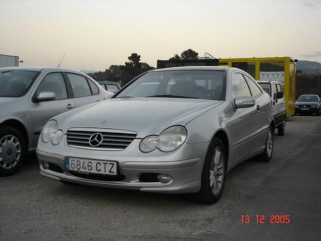 Mercedes C 220 Sport Coupe Cdi 143cv Panoramic '02 en venta en Tortosa