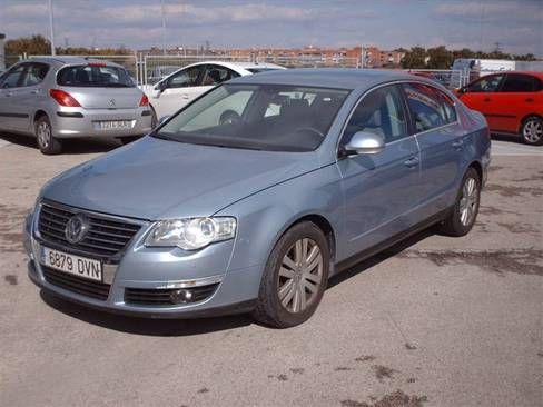 VOLKSWAGEN GOLF 1.6TDI BLUE.105CV 5V.3P ADVANCE.