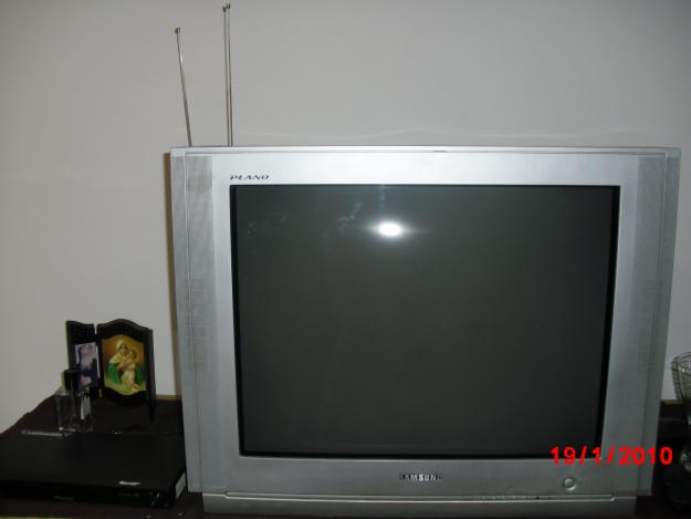 vendo Televisor, frigorifico y lavadora junto o por separado