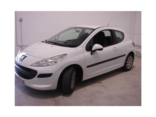 PEUGEOT 207 1.4 HDI URBAN