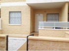 Bungalow en venta en Aguas Nuevas, Alicante (Costa Blanca) - mejor precio | unprecio.es