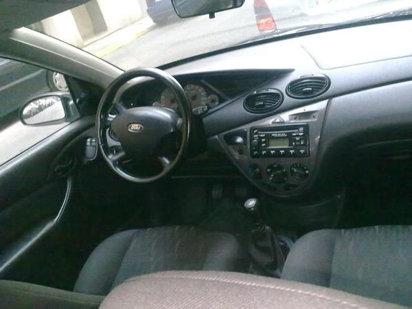 VENDO FORD FOCUS