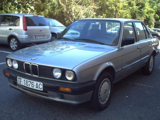 BMW 3.18 i, 150 CV. PERFECTO ESTADO.