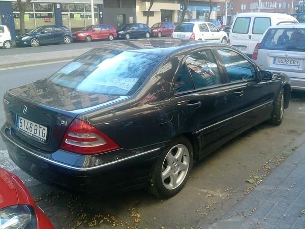 mercedes c-220  cdi  classic