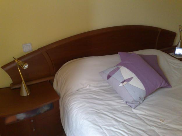 SE VENDE DORMITORIO DE MATRIMONIO DE CEREZO