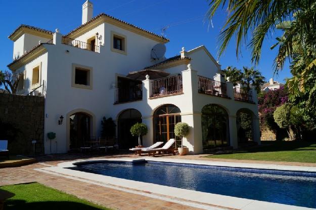 Villas a la venta en El Paraiso Costa del Sol