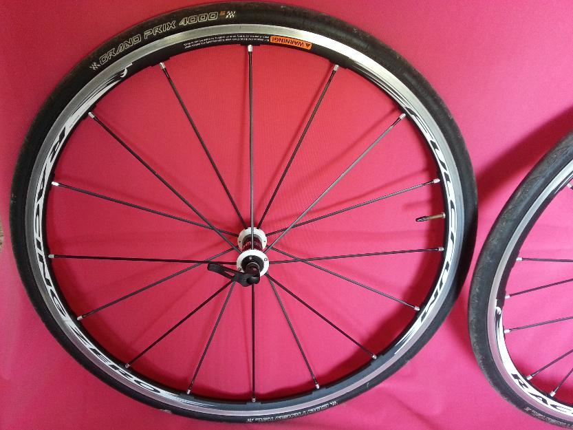 Fulcrum racing zero ( se venden ruedas )
