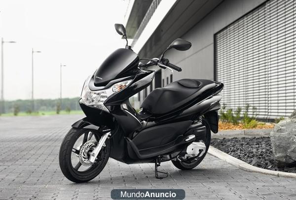 vendo scooter honda PCX 125c.c.