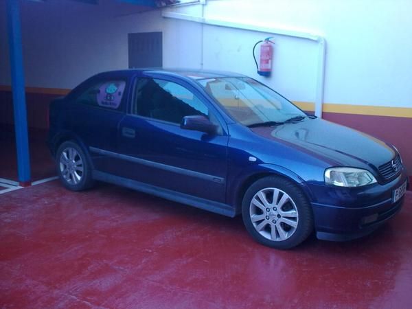 VENDO OPEL ASTRA DTI 16 AÑO 2000