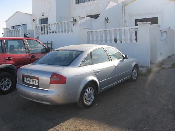 Cambio Audi A-6 por furgoneta minimo 5 plazas