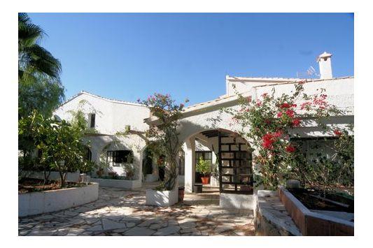 6 Dormitorio Finca En Venta en Alfas del Pi (l'), Alicante