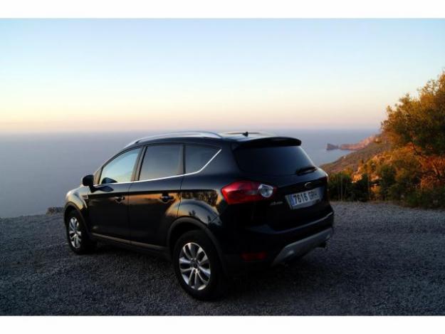 FORD KUGA - 2.0 TDCI 140CV SV - TITANIUM - 5 Puertas - 6 Velocidades 2WD