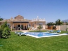Chalet con 3 dormitorios se vende en Estepona, Costa del Sol - mejor precio | unprecio.es